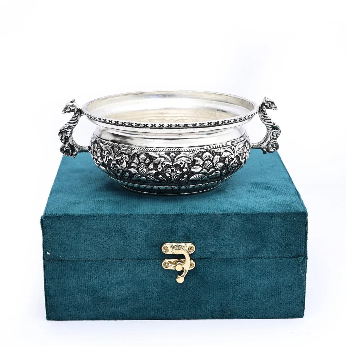 Handcrafted Decorative German Silver Urli Bowl – Festive Decor Item — 2