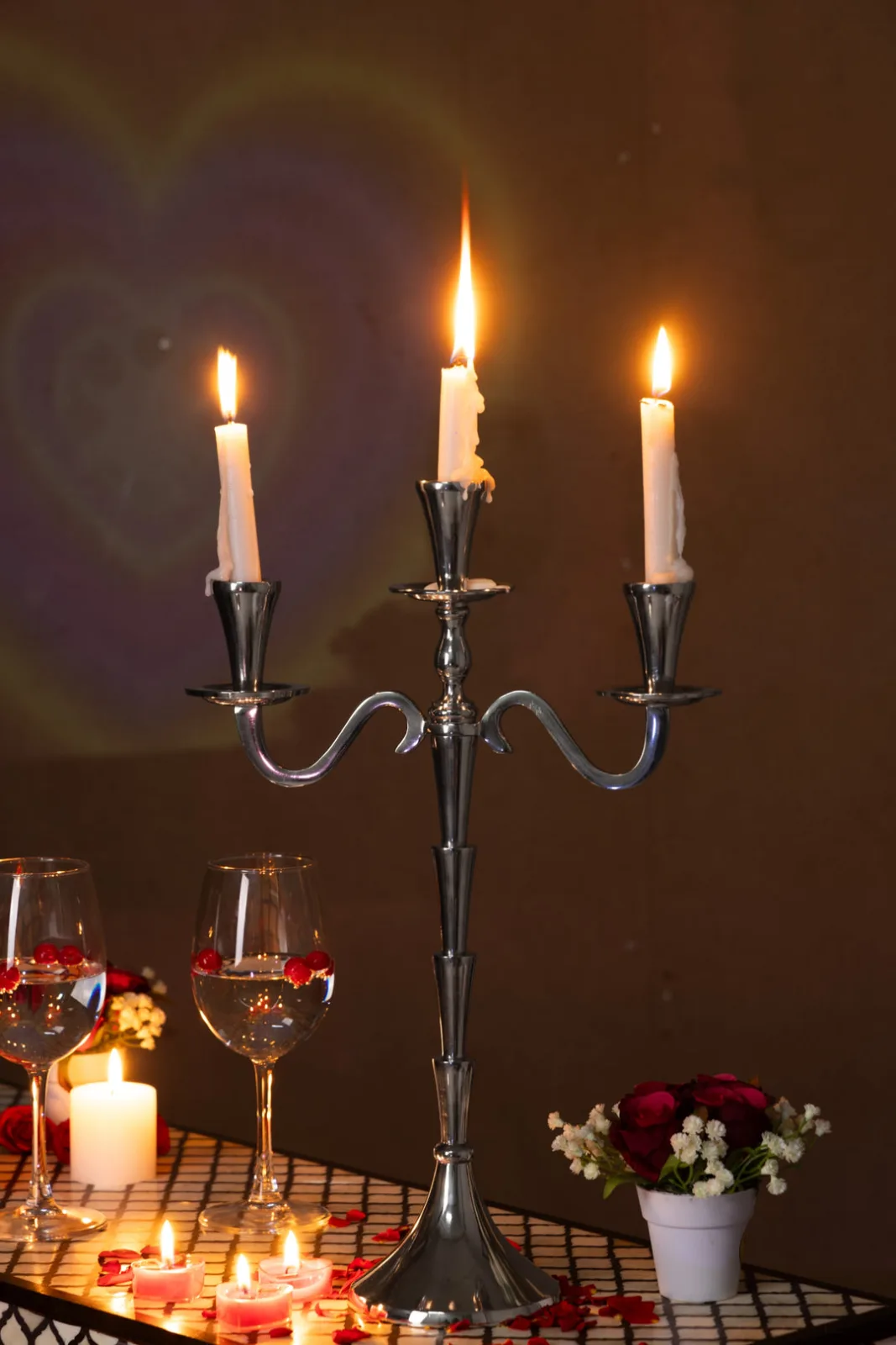 Romantic Glow Candelabra - Gold — 3