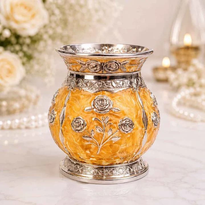 Package Content: Pack Of 1 Material: Metal Color: Silver, Gold, Black-Gold Product Dimension: LxBxH: 27.5x27.5x43 CM — 1